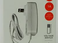 Universal Selectable-Voltage AC-to-DC Adapter: 3-15V DC @ 1A