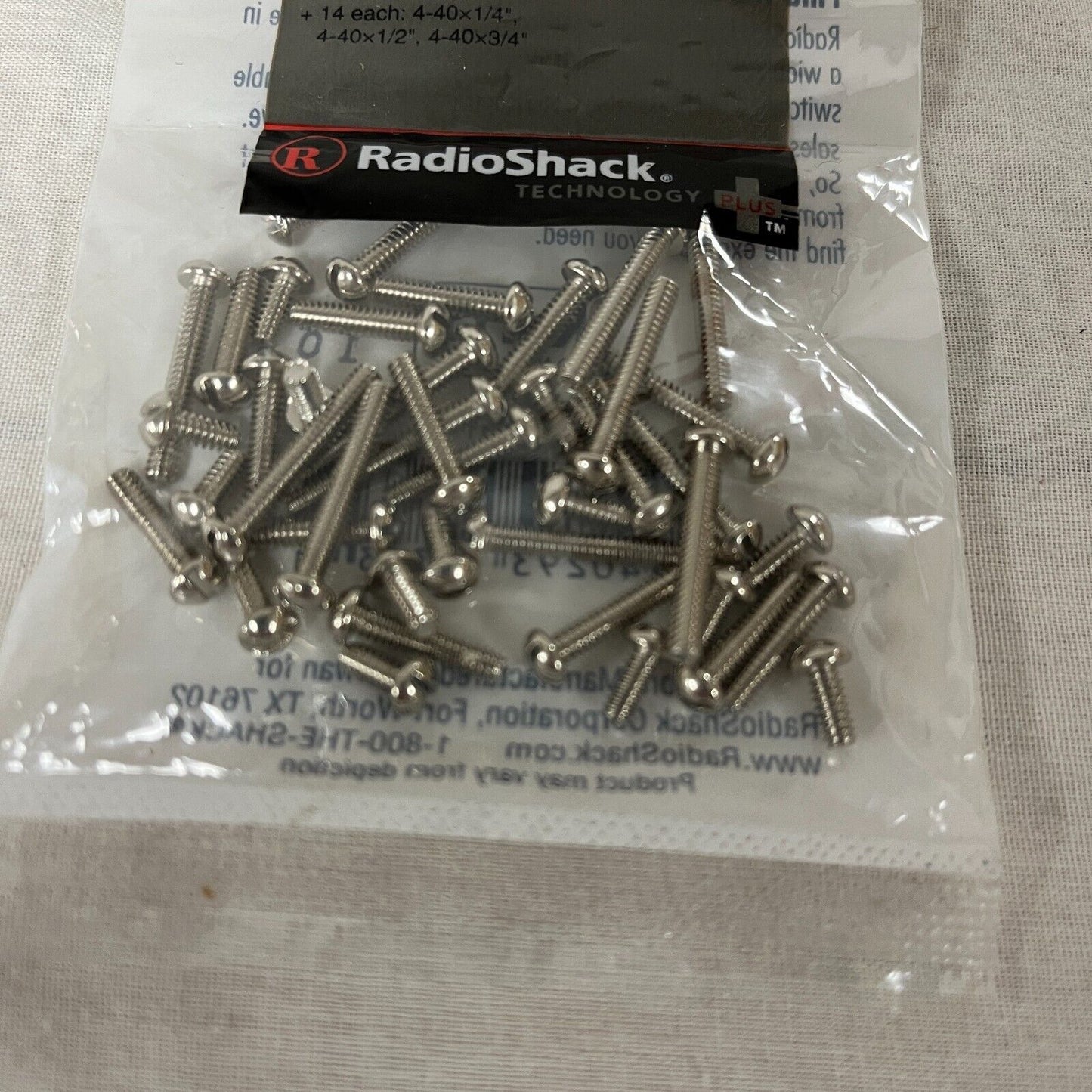 4-40 round head machine screw Radio Shack 640-3011 14 each of 3 lengths 42 total